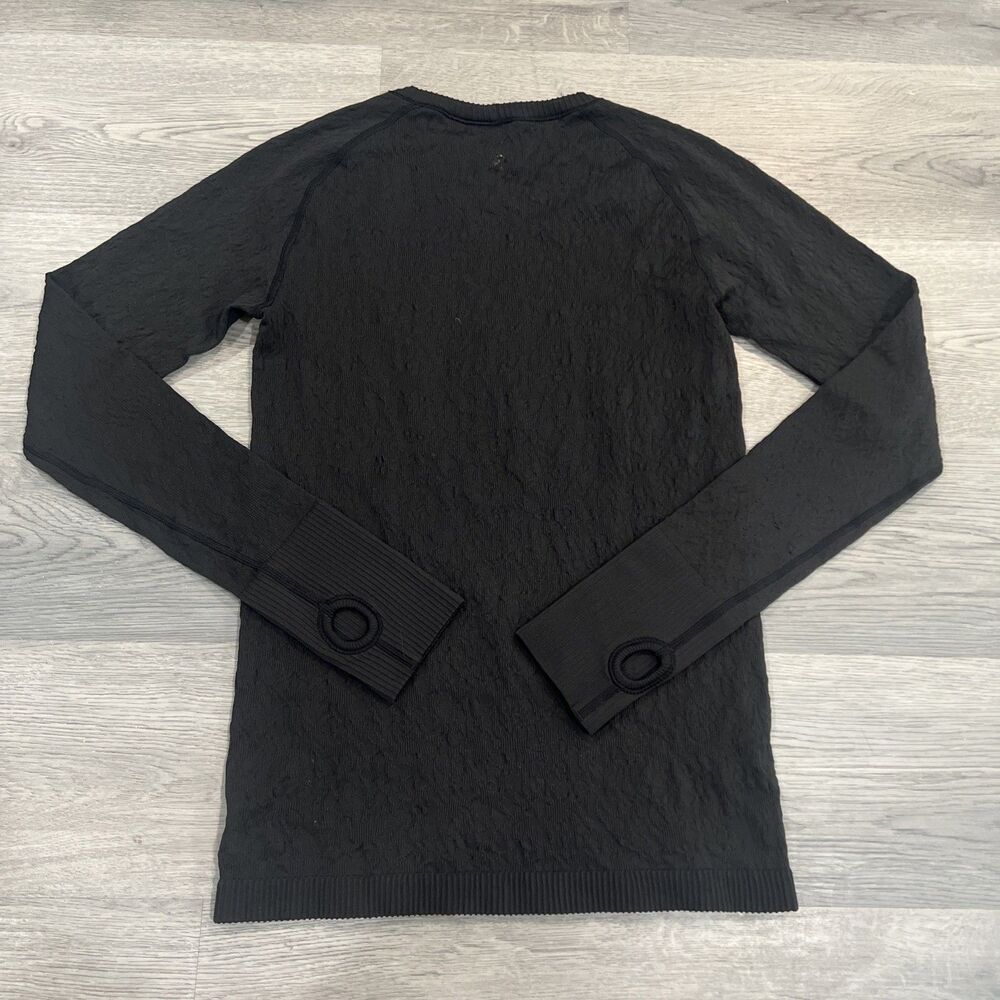 Lululemon Rest Less Pullover Crew Neck Black Textured Long Sleeve Top Size 8-10